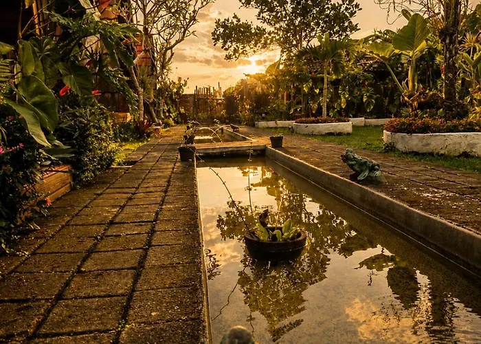 Umah Lumbung